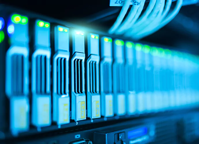 EQ-Hosting